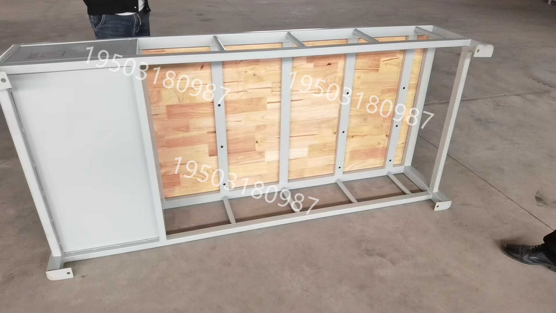 监室单人床